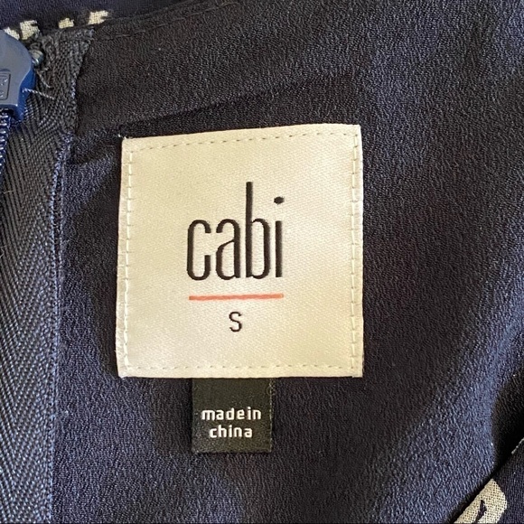 CABI Parade Blouse Elephant Print Dolman Sleeve - Picture 8 of 11